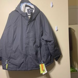 NWT 4X Mens winter coat with hood